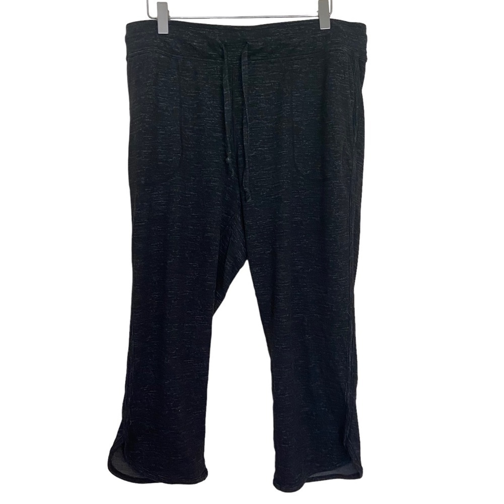 G2 Cool Capri Pants Size Medium Preowned. Sold separately - Picture 4 of 5